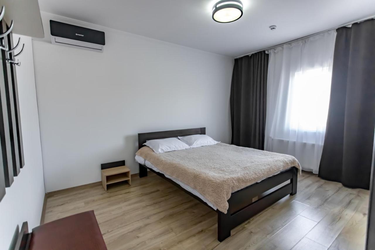 Autolux Hotel Cahul Kültér fotó
